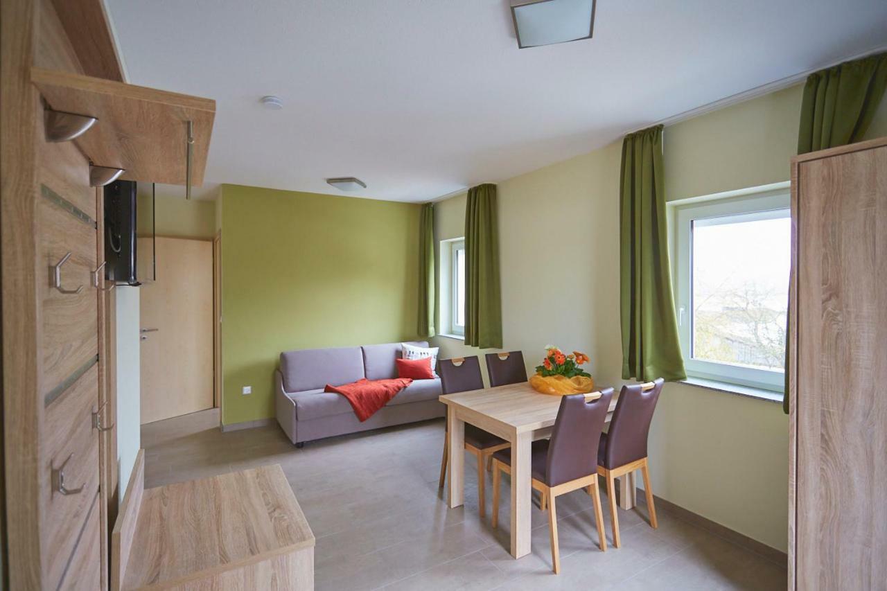 B470Apartments Gerhardshofen ภายนอก รูปภาพ